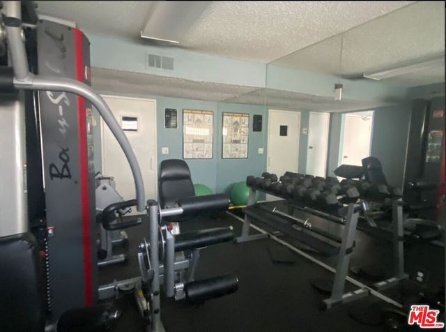 1940 N Highland Avenue 81, Los Angeles, CA 90068