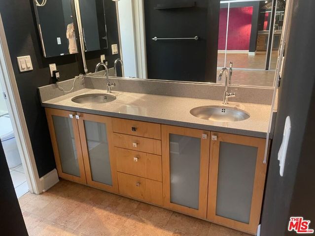 1940 N Highland Avenue 81, Los Angeles, CA 90068