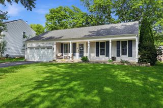 1125 Meghan Avenue, Algonquin, IL 60102