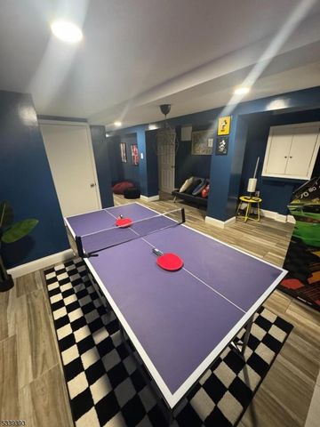 274 Summer Ave, Newark City, NJ 07104