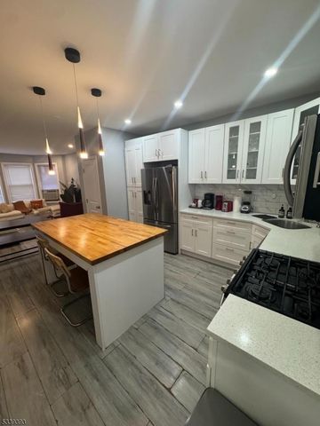 274 Summer Ave, Newark City, NJ 07104
