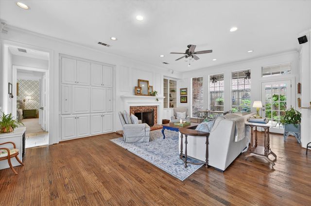 4816 Sandestin Drive, Dallas, TX 75287