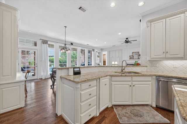 4816 Sandestin Drive, Dallas, TX 75287