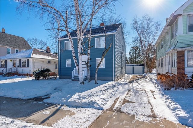 2811 Oak Park Avenue, Cleveland, OH 44109