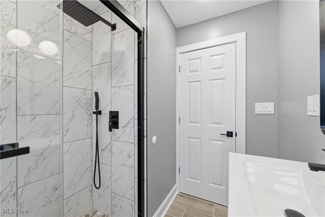 2811 Oak Park Avenue, Cleveland, OH 44109