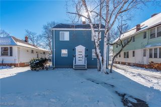 2811 Oak Park Avenue, Cleveland, OH 44109