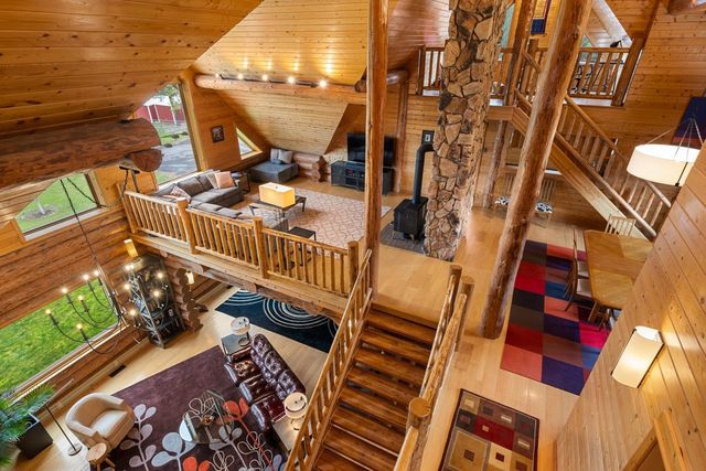 5024 E Stoughton Rd, Valleyford, WA 99036