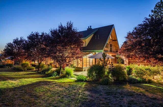 5024 E Stoughton Rd, Valleyford, WA 99036