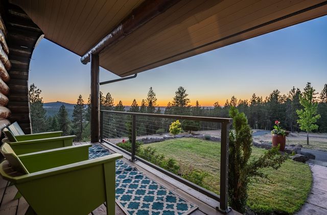 5024 E Stoughton Rd, Valleyford, WA 99036