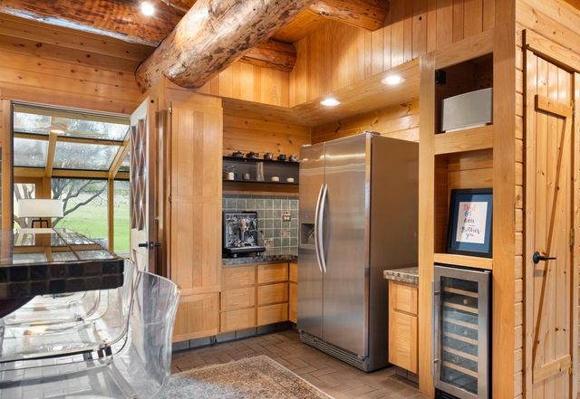 5024 E Stoughton Rd, Valleyford, WA 99036