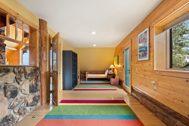 5024 E Stoughton Rd, Valleyford, WA 99036