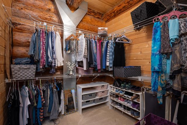 5024 E Stoughton Rd, Valleyford, WA 99036