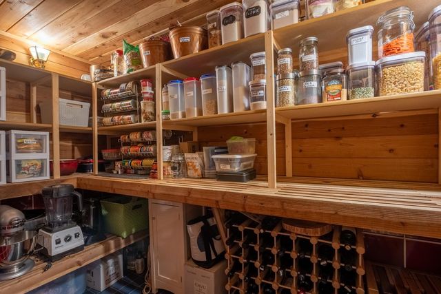 5024 E Stoughton Rd, Valleyford, WA 99036