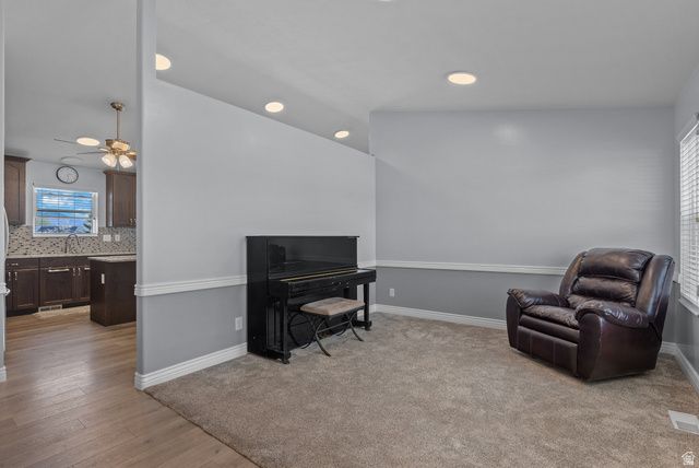 9497 S LADY DOVE LN, South Jordan, UT 84095