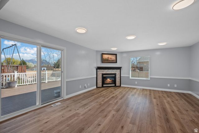 9497 S LADY DOVE LN, South Jordan, UT 84095