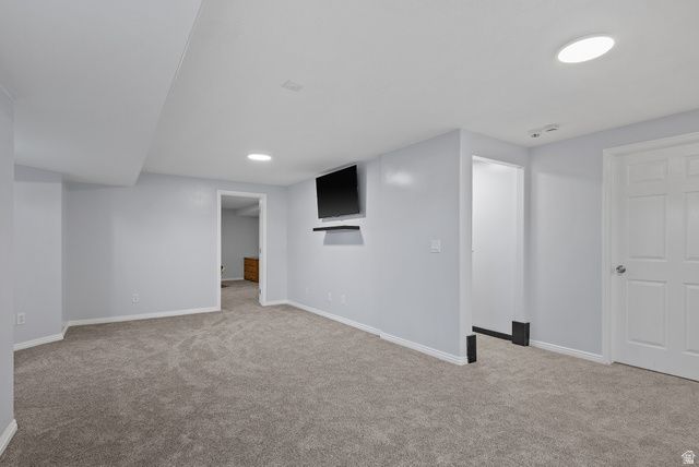 9497 S LADY DOVE LN, South Jordan, UT 84095