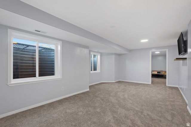 9497 S LADY DOVE LN, South Jordan, UT 84095