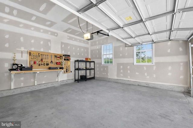 6471 SILK RD, Jeffersonton, VA 22724