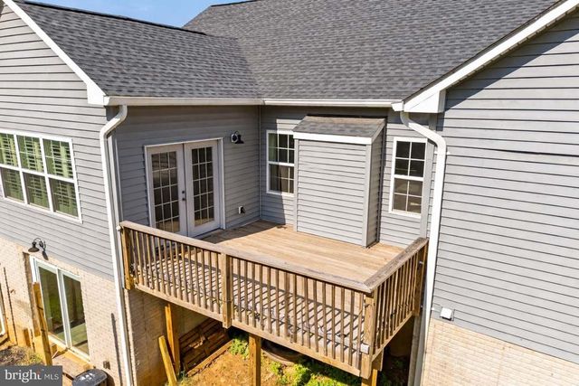 6471 SILK RD, Jeffersonton, VA 22724