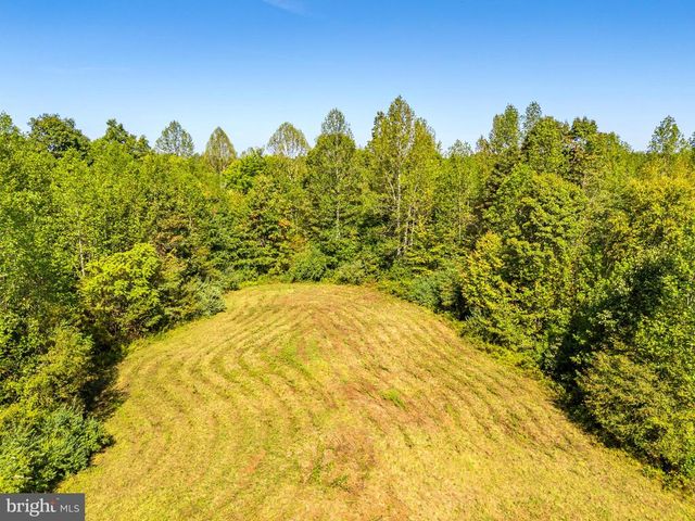 6471 SILK RD, Jeffersonton, VA 22724