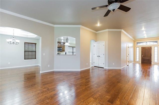 1001 Tarah Knolls Circle, Centerton, AR 72719