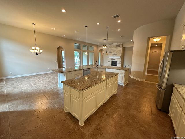111 El Cielo, Boerne, TX 78006