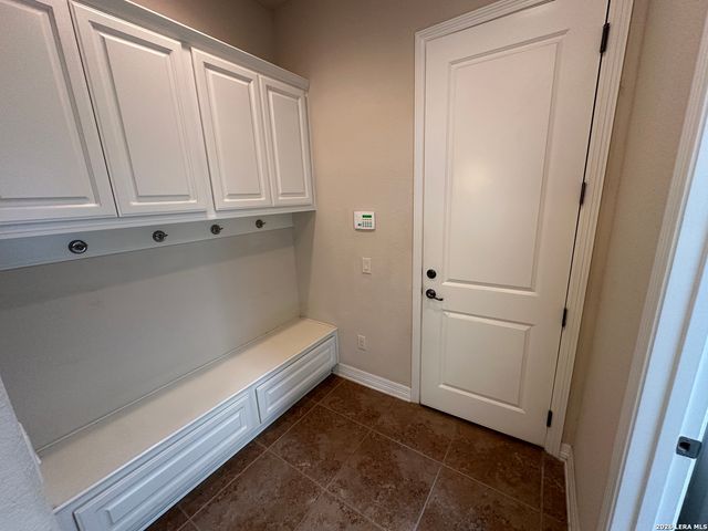 111 El Cielo, Boerne, TX 78006