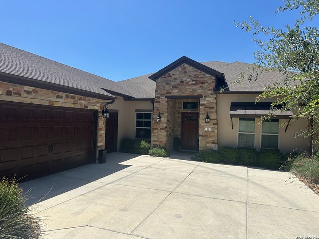 111 El Cielo, Boerne, TX 78006