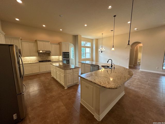 111 El Cielo, Boerne, TX 78006