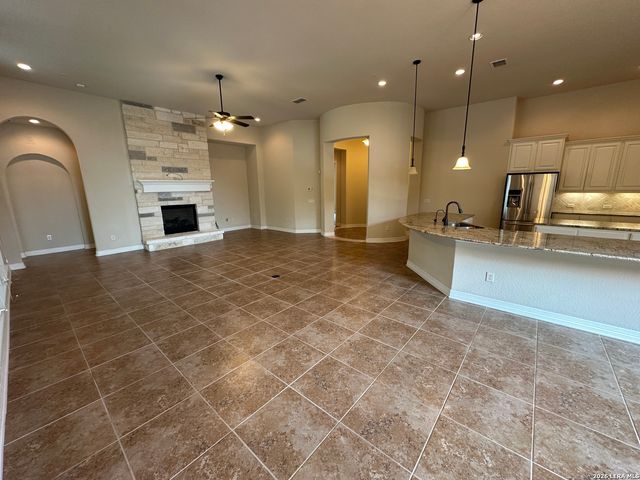 111 El Cielo, Boerne, TX 78006