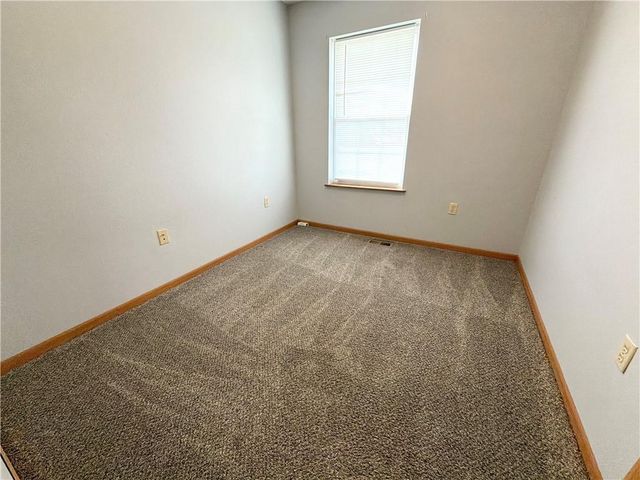 130 NW 171 Road, Warrensburg, MO 64093