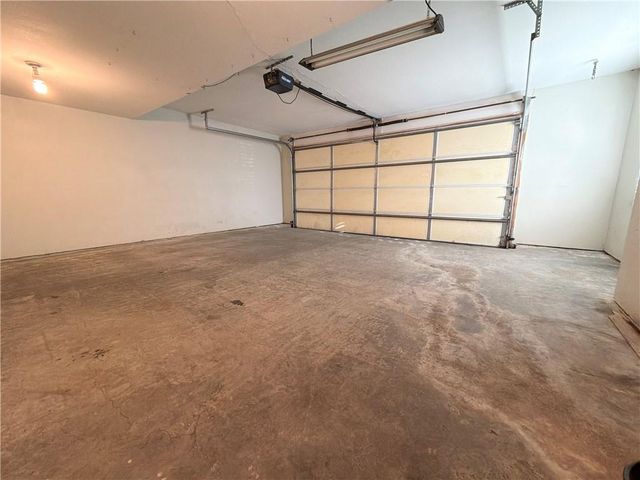 130 NW 171 Road, Warrensburg, MO 64093