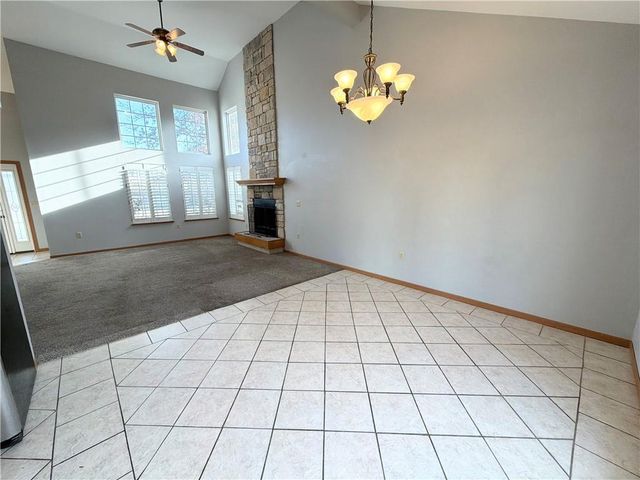 130 NW 171 Road, Warrensburg, MO 64093