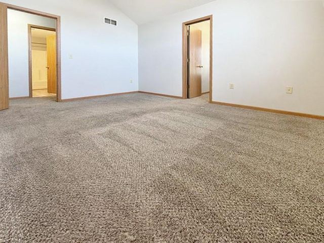 130 NW 171 Road, Warrensburg, MO 64093