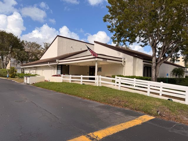 3146 Via Ponciana 301, Lake Worth, FL 33467