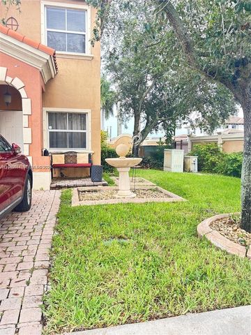 15201 SW 30th Terrace, Miami, FL 33185