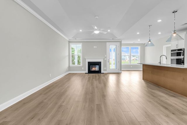 734 Maynard Lane, Summerville, SC 29486