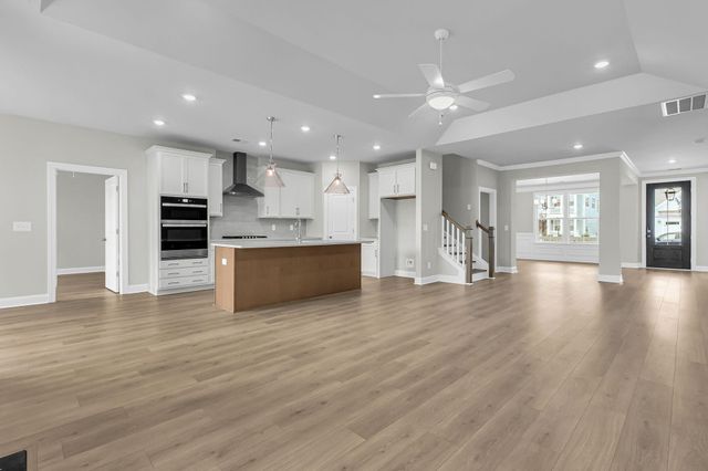 734 Maynard Lane, Summerville, SC 29486