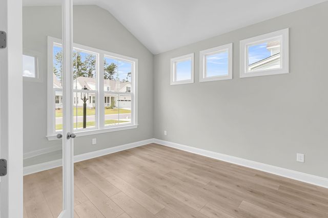 734 Maynard Lane, Summerville, SC 29486