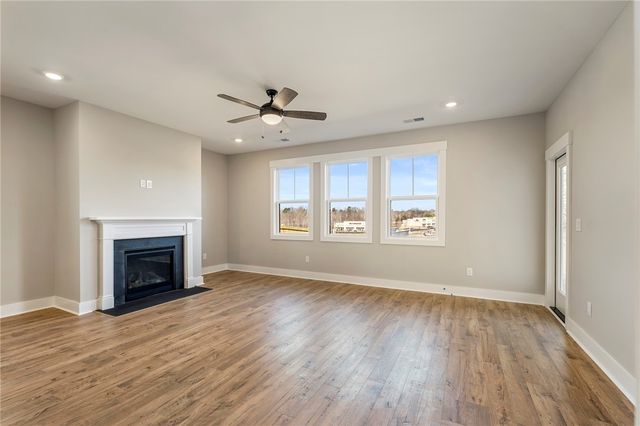 200 Highland Street, Taylors, SC 29687