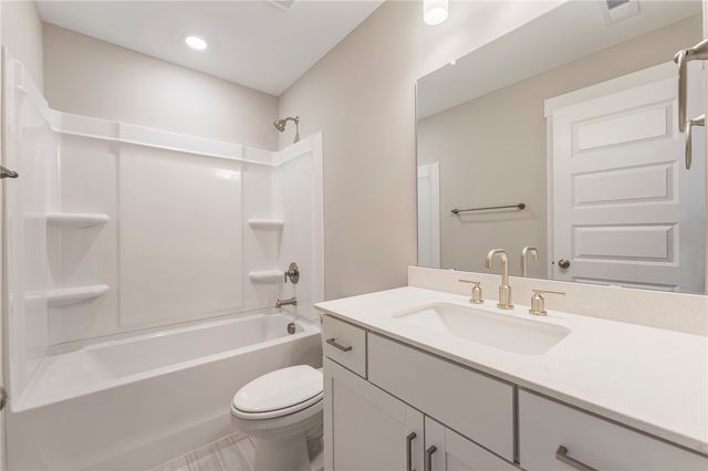 200 Highland Street, Taylors, SC 29687