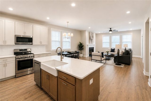 200 Highland Street, Taylors, SC 29687