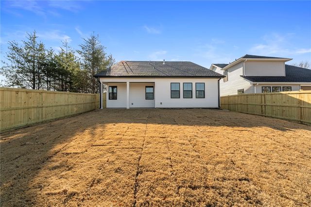 200 Highland Street, Taylors, SC 29687