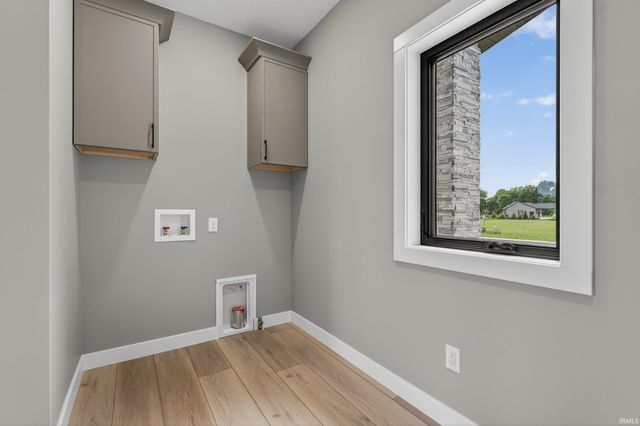 53284 Winfield Court, Bristol, IN 46507