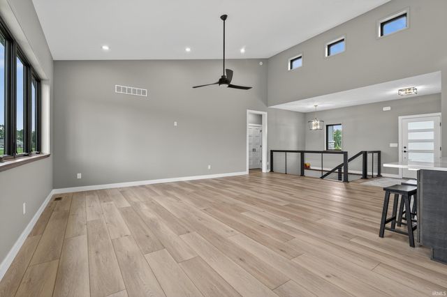 53284 Winfield Court, Bristol, IN 46507