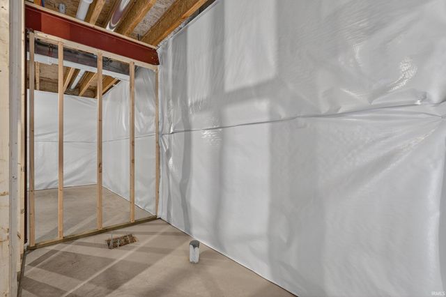 53284 Winfield Court, Bristol, IN 46507