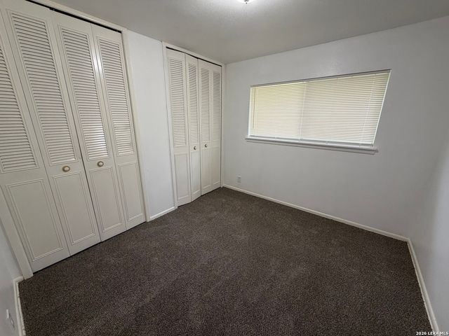 161 Lost Forest St, Live Oak, TX 78233