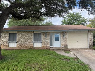 161 Lost Forest St, Live Oak, TX 78233