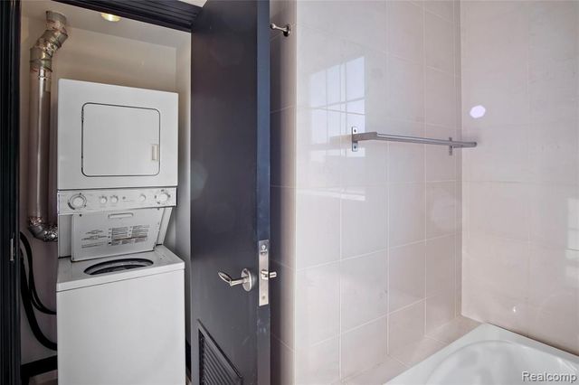 2233 Park Avenue 5A, Detroit, MI 48201