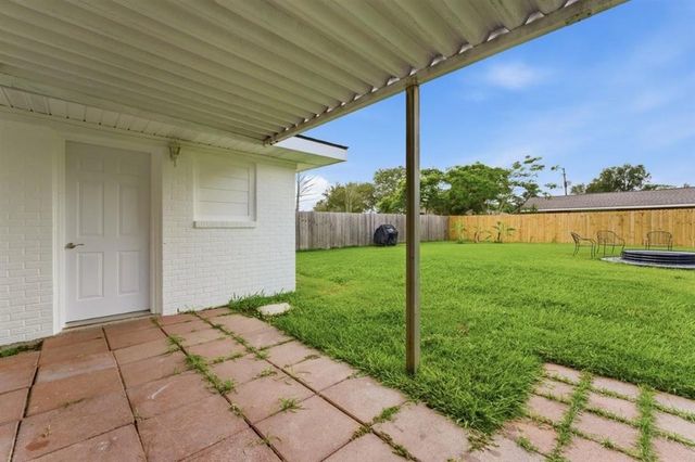 613 Glover Street, Lake Charles, LA 70605